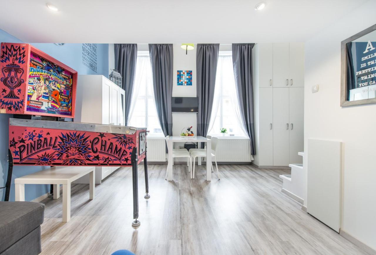 Happy Home Blue Budapest Luaran gambar
