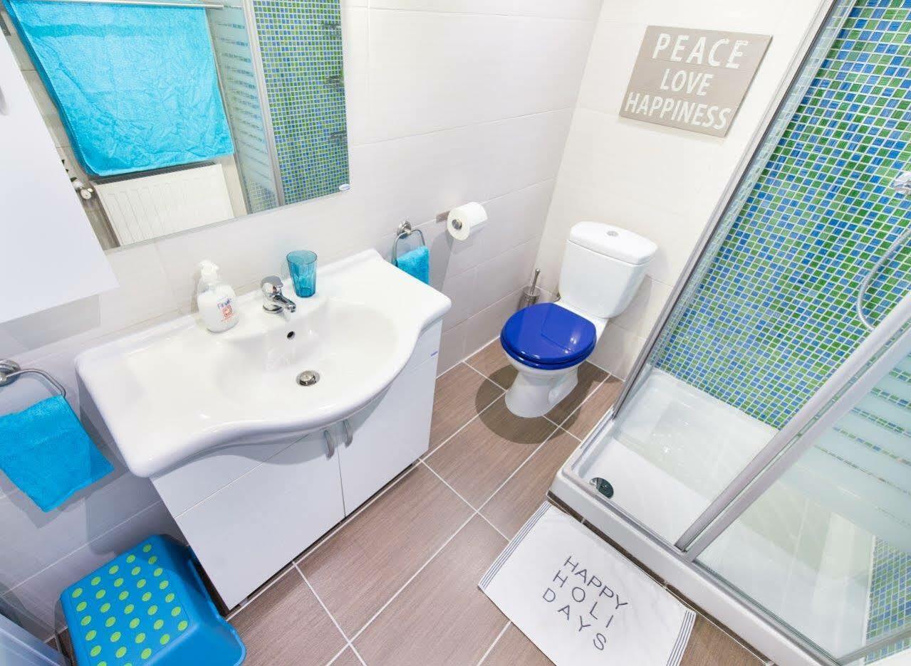 Happy Home Blue Budapest Luaran gambar